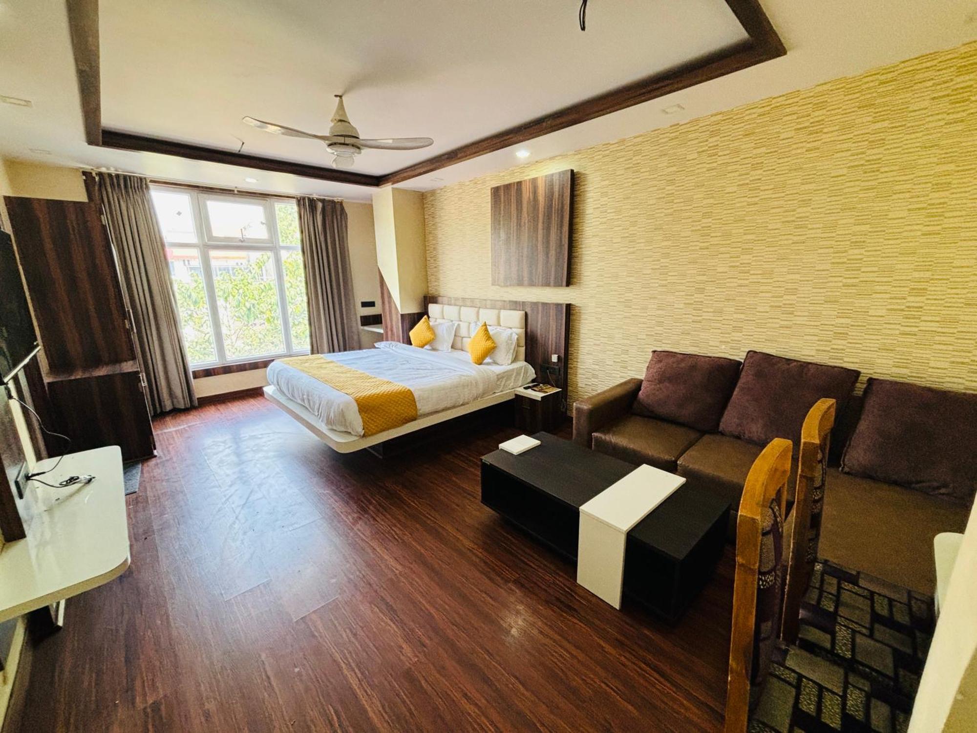 Kings Inn Hotel Ranchi Exteriör bild
